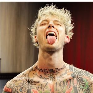 Meet your Posher, Ali